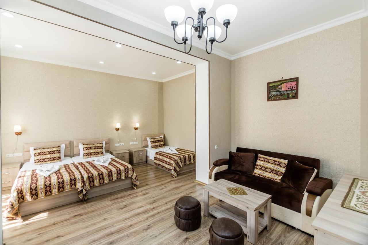 The Oldest Tbilisi Hotell Eksteriør bilde