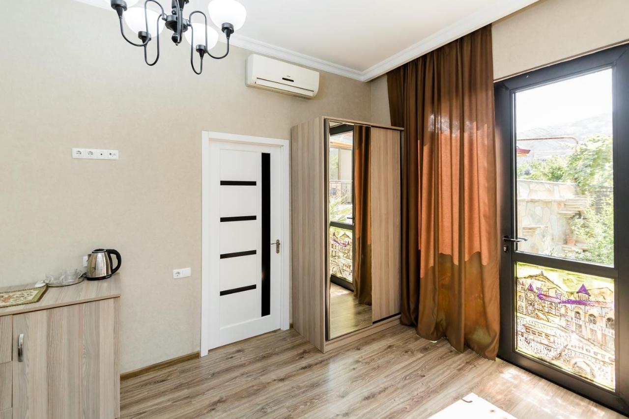 The Oldest Tbilisi Hotell Eksteriør bilde